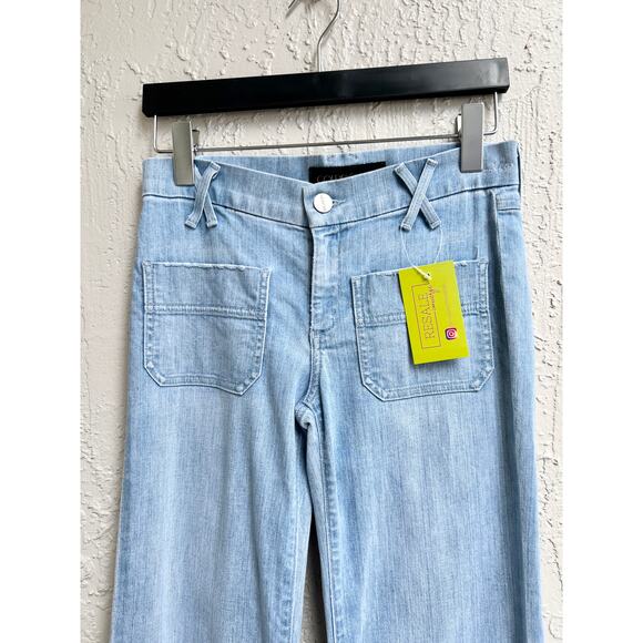 Gold Sign Mid Rise Bottom Wide Leg Jeans Light Denim Blue Women's Size 27 - Picture 3 of 6
